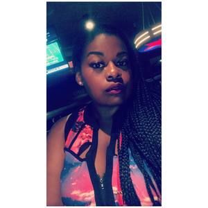 Meet your Posher, Alia